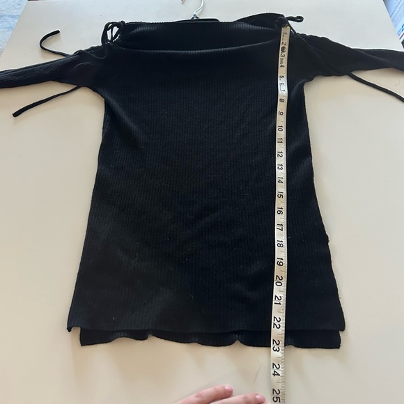 Veronica Beard Jeans Nolan Off Shoulder Merino Wool Ballet Sweater Black S - Picture 5 of 7